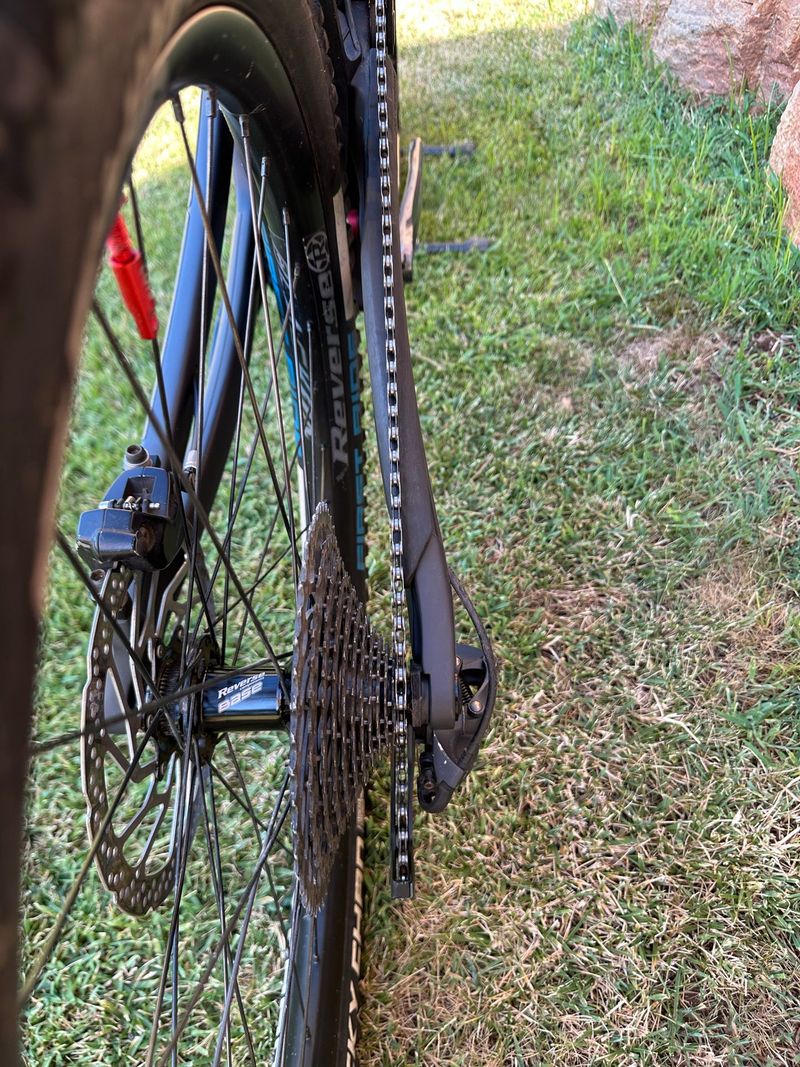 Used Forbidden Dreadnought Sram Eagle Transmission GX 2021 Mountainbike, Black, Mixed — image 24 of 35