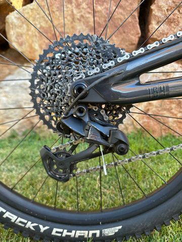 Used Forbidden Dreadnought Sram Eagle Transmission GX 2021 Mountainbike, Black, Mixed — image 20 of 35