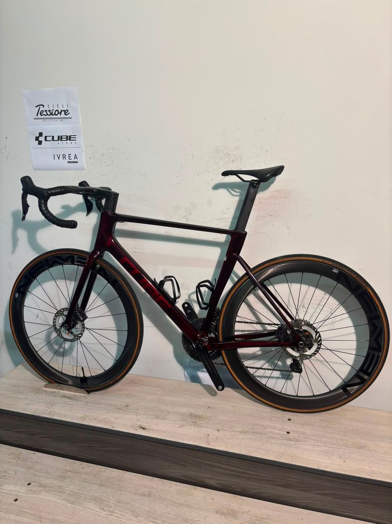 Used CUBE LITENING AIR C:68X RACE 2024 2024 Road & Gravel, Red — image 5 of 14