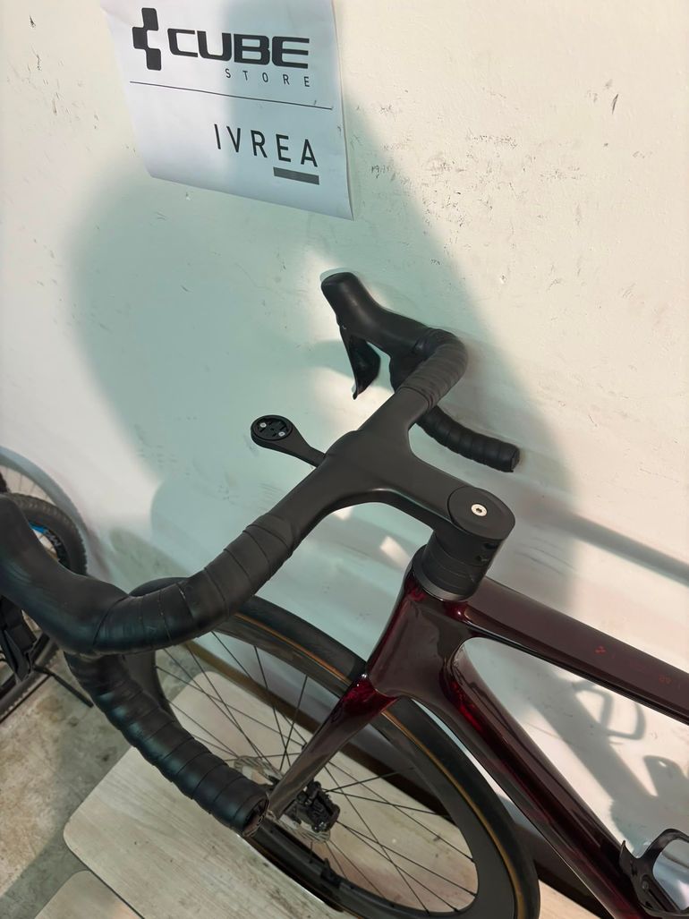 Used CUBE LITENING AIR C:68X RACE 2024 2024 Road & Gravel, Red — image 8 of 14