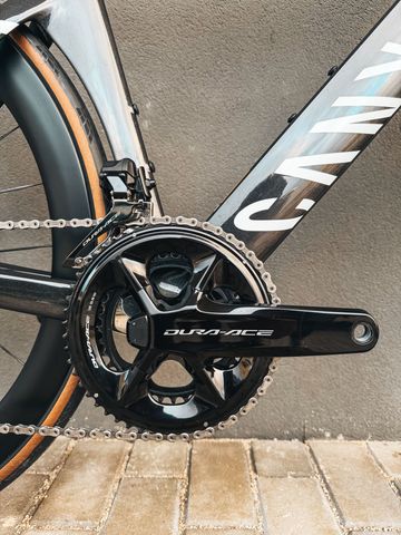 Tweedehands Canyon Aeroad CFR Di2 2025 2025 Road & Gravel — afbeelding 7 van 10