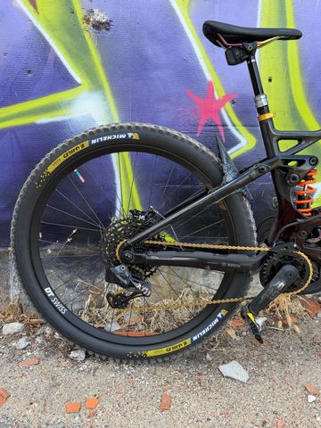 Gebrauchtes Orbea Wild M10 X01 Eagle AXS 2022 Mountainbike, Rot — Bild 11 von 18