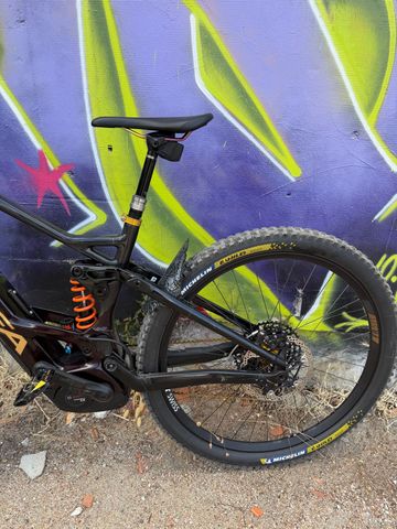 Gebrauchtes Orbea Wild M10 X01 Eagle AXS 2022 Mountainbike, Rot — Bild 5 von 18