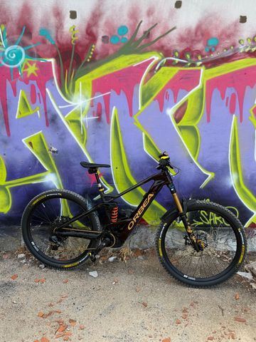 Gebrauchtes Orbea Wild M10 X01 Eagle AXS 2022 Mountainbike, Rot — Bild 10 von 18