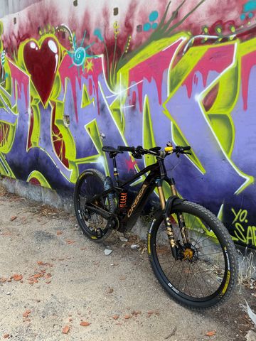 Gebrauchtes Orbea Wild M10 X01 Eagle AXS 2022 Mountainbike, Rot — Bild 14 von 18