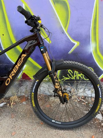 Gebrauchtes Orbea Wild M10 X01 Eagle AXS 2022 Mountainbike, Rot — Bild 13 von 18
