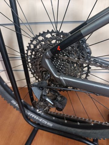Used CUBE ANALOG 2024 2024 Mountainbike, Light Gray, 27.5, 29 — image 1 of 3