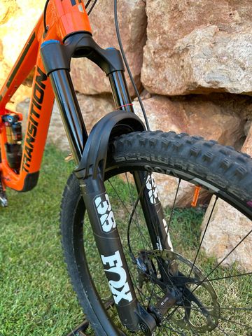 Transition Spire Alloy XT 2023 2023 Mountainbike usato, Arancione — immagine 9 di 33