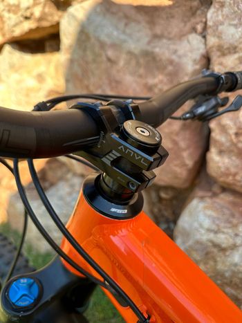 Brugt Transition Spire Alloy XT 2023 2023 Mountainbike — billede 32 af 33