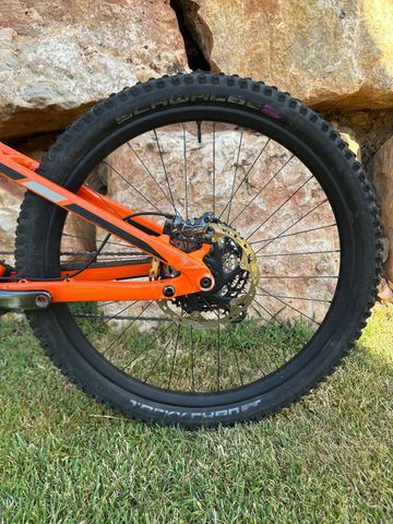 Transition Spire Alloy XT 2023 2023 Mountainbike usato, Arancione — immagine 12 di 33