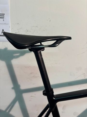 Tweedehands Canyon Endurace 6 2021 2021 Road & Gravel — afbeelding 12 van 13