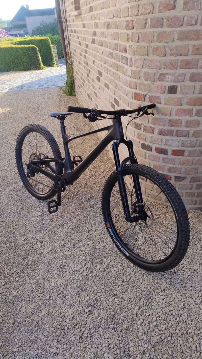 Käytetty Scott Spark Shimano Deore XT 2025 MTB