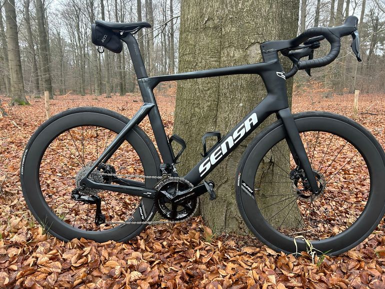 Used Sensa Giulia Supremo Cosmic Ray Special Edition 2025 2025 Road & Gravel, Black — image 2 of 3