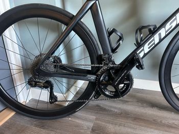 Used Sensa Giulia Supremo Cosmic Ray Special Edition 2025 2025 Road & Gravel, Black — image 3 of 3