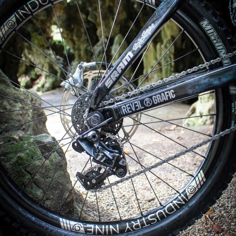 Used Trek Session SRAM GX DH 2015 Mountainbike, Black — image 6 of 10