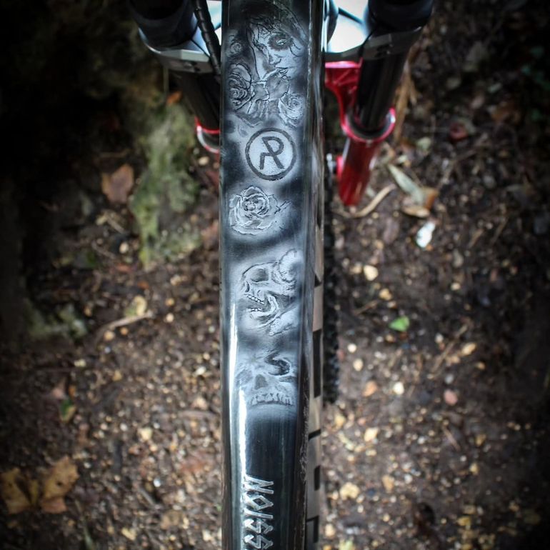 Used Trek Session SRAM GX DH 2015 Mountainbike, Black — image 10 of 10