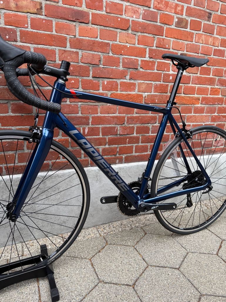 Used Lapierre Sensium Shimano Sora 2024 Road & Gravel, Blue — image 12 of 16