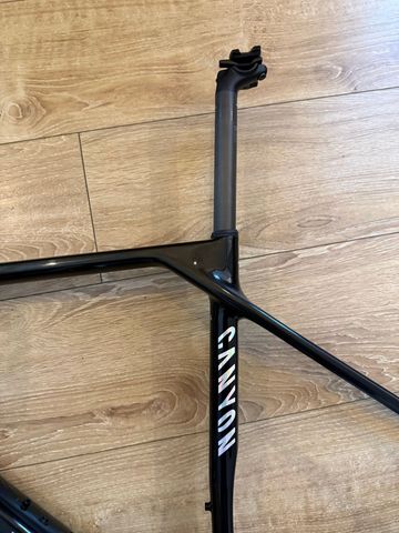 Used Canyon Endurace CF 6 2026 Frameset 2026 Road & Gravel, Black — image 14 of 19