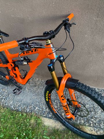 Gebrauchtes Yeti SB150 — T/Series / T3 2020 2020 Mountainbike, Orange — Bild 2 von 59