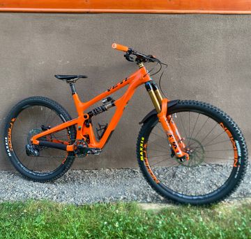 Gebrauchtes Yeti SB150 — T/Series / T3 2020 2020 Mountainbike, Orange — Bild 1 von 59