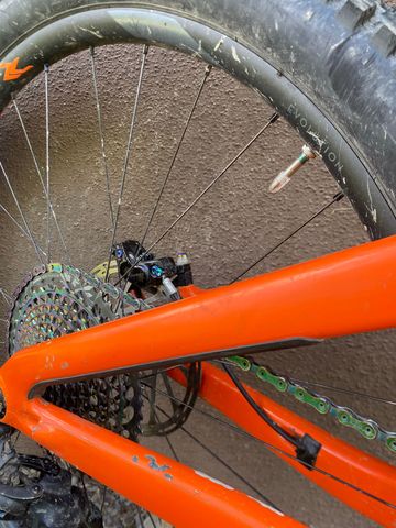 Gebrauchtes Yeti SB150 — T/Series / T3 2020 2020 Mountainbike, Orange — Bild 32 von 59
