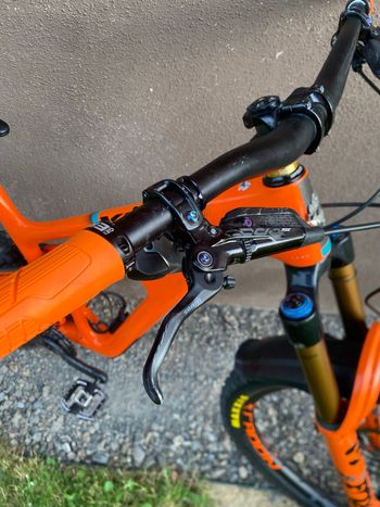 Used Yeti SB150 — T/Series / T3 2020 2020 Mountainbike, Orange — image 3 of 9