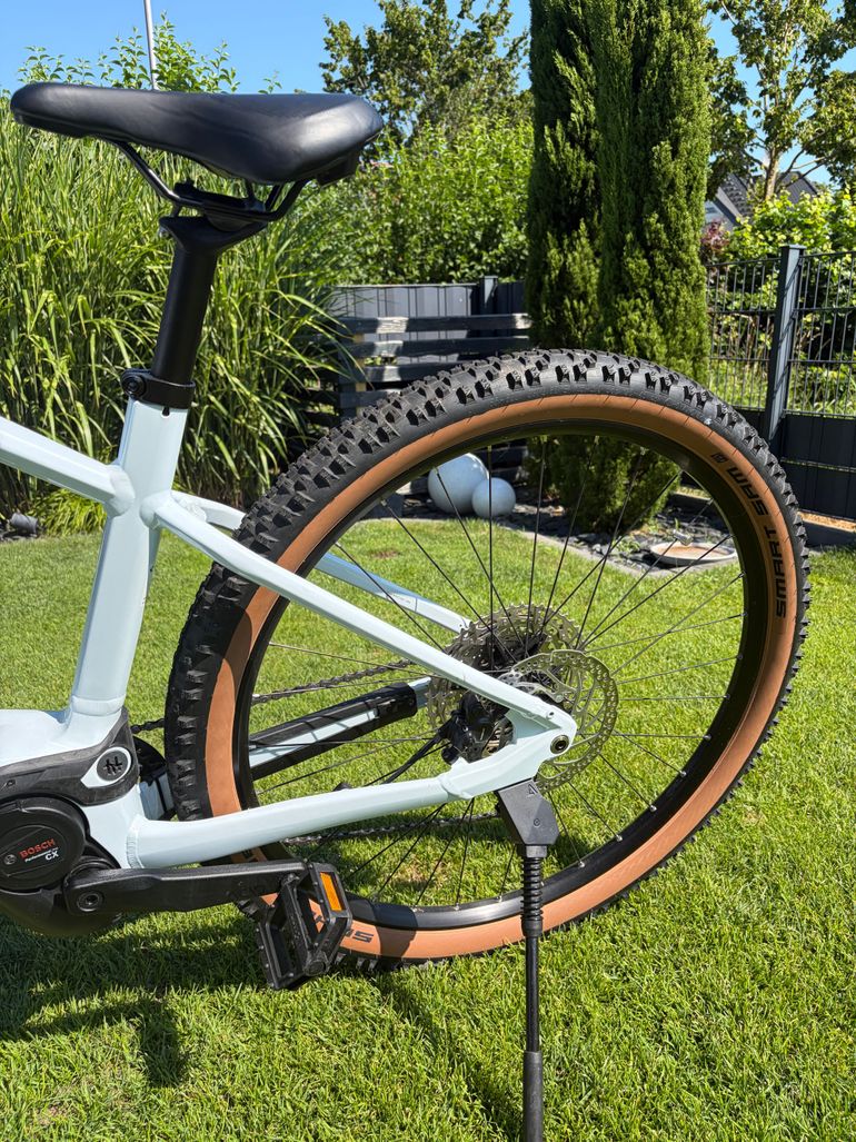 Used CUBE REACTION HYBRID, PRO 750 2023 2023 Mountainbike, White, 27.5, 29 — image 2 of 8
