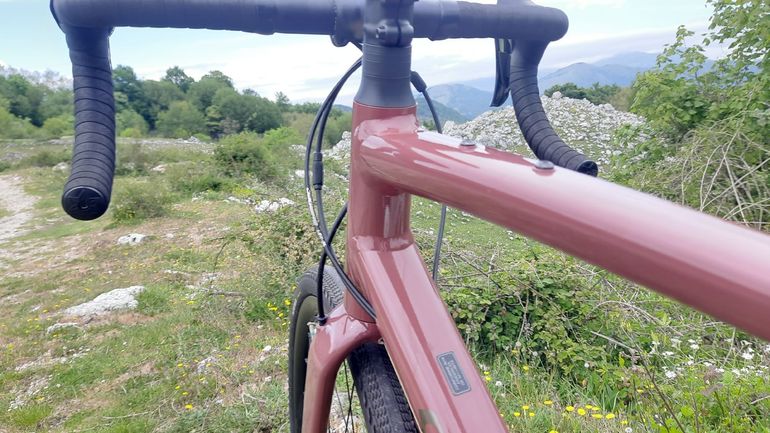 Used Specialized Diverge E5 2026 2026 Road & Gravel, Red — image 2 of 8