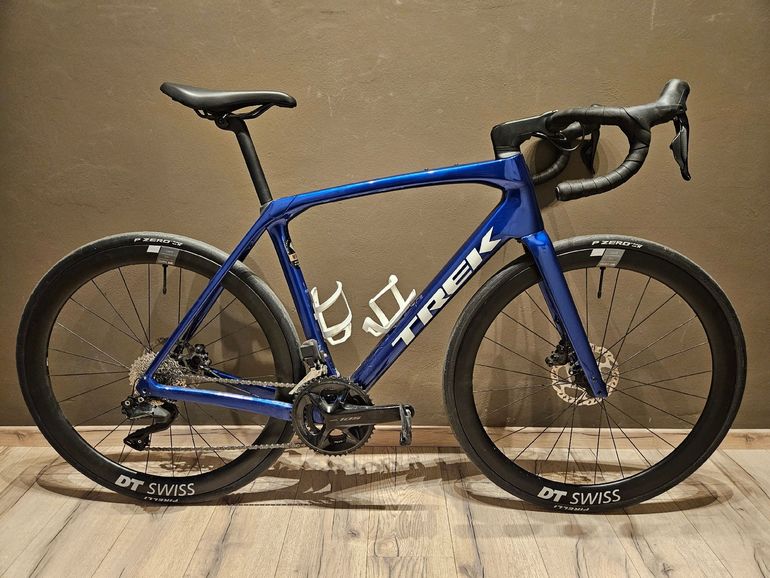 Used Trek Domane SL 6 Gen 4 2024 2024 Road & Gravel, Blue — image 2 of 6