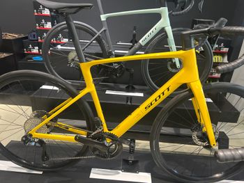 Used Scott Addict 40 2026 2026 Road & Gravel