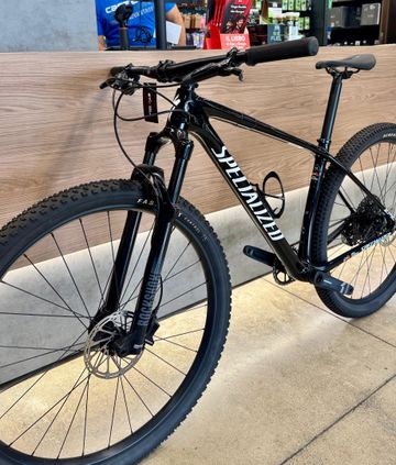 Used Specialized Epic Hardtail 2022 2022 Mountainbike, Black, 29 — image 5 of 7