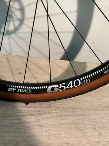 Używany Specialized Diverge Comp Carbon 2022 2022 Road & Gravel — zdjęcie 6 z 12