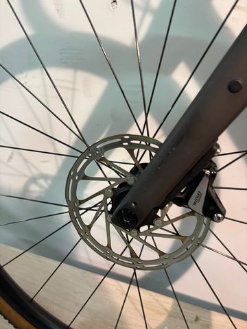 Używany Specialized Diverge Comp Carbon 2022 2022 Road & Gravel — zdjęcie 2 z 12