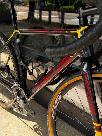Used Focus Mares Shimano GRX 2022 Road & Gravel, Black — image 9 of 17