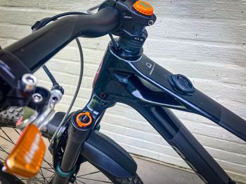 Käytetty Mondraker Raze SRAM GX Eagle AXS (T-Type) 2022 Mountainbike — kuva 7 / 14