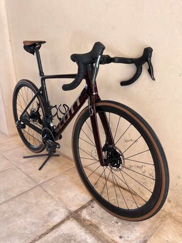 Gebrauchtes Scott Addict RC 10 2024 2024 Road & Gravel, Schwarz — Bild 12 von 19