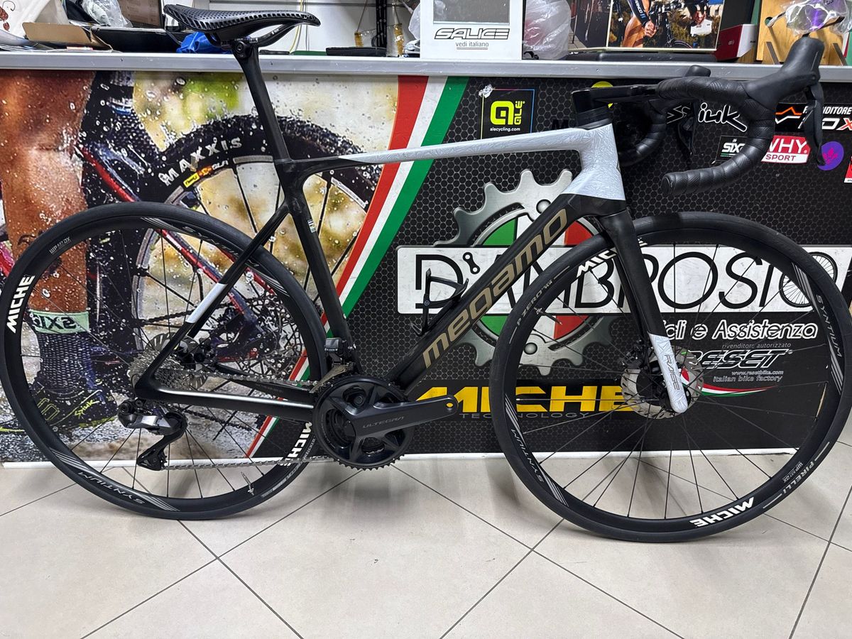 Megamo Raise Shimano Ultegra Di2 | buycycle