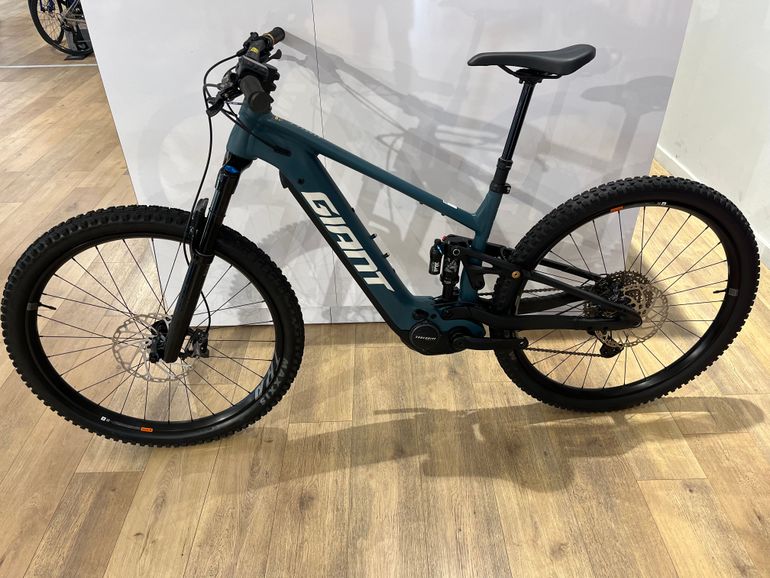 Used Giant Stance E+ 0 2027 2027 Mountainbike, Green, 29 — image 2 of 3