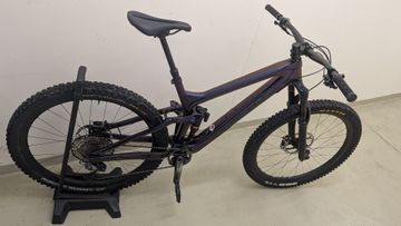 Gebrauchtes Trek Slash 9.9 XTR 2020 2020 Mountainbike, Violett, 29 — Bild 1 von 8