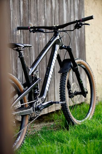 Używany Propain Tyee CF 27.5 Start 2022 2022 Mountainbike — zdjęcie 4 z 9