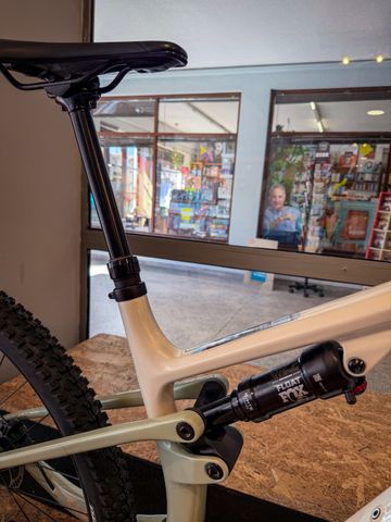 Brugt Focus VAM² SL 9.8 2024 2024 Mountainbike — billede 2 af 7