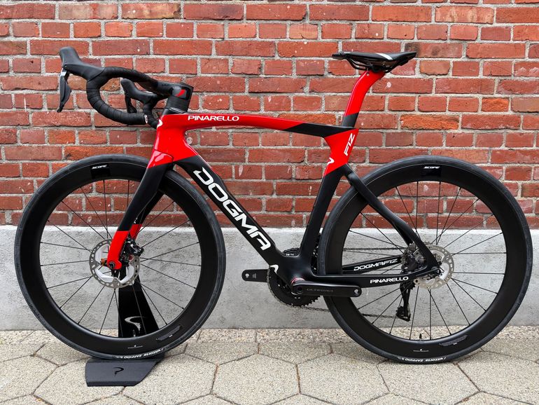 Used Pinarello Dogma Shimano Ultegra Di2 2024 Road & Gravel, Black — image 11 of 15