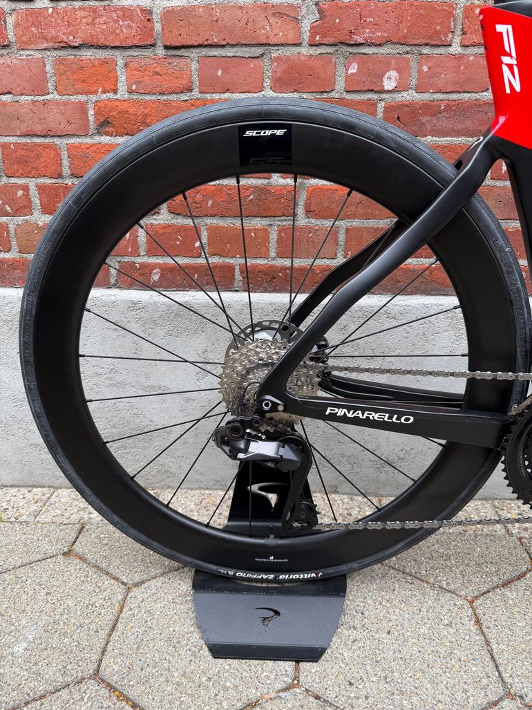 Used Pinarello Dogma Shimano Ultegra Di2 2024 Road & Gravel, Black — image 2 of 15