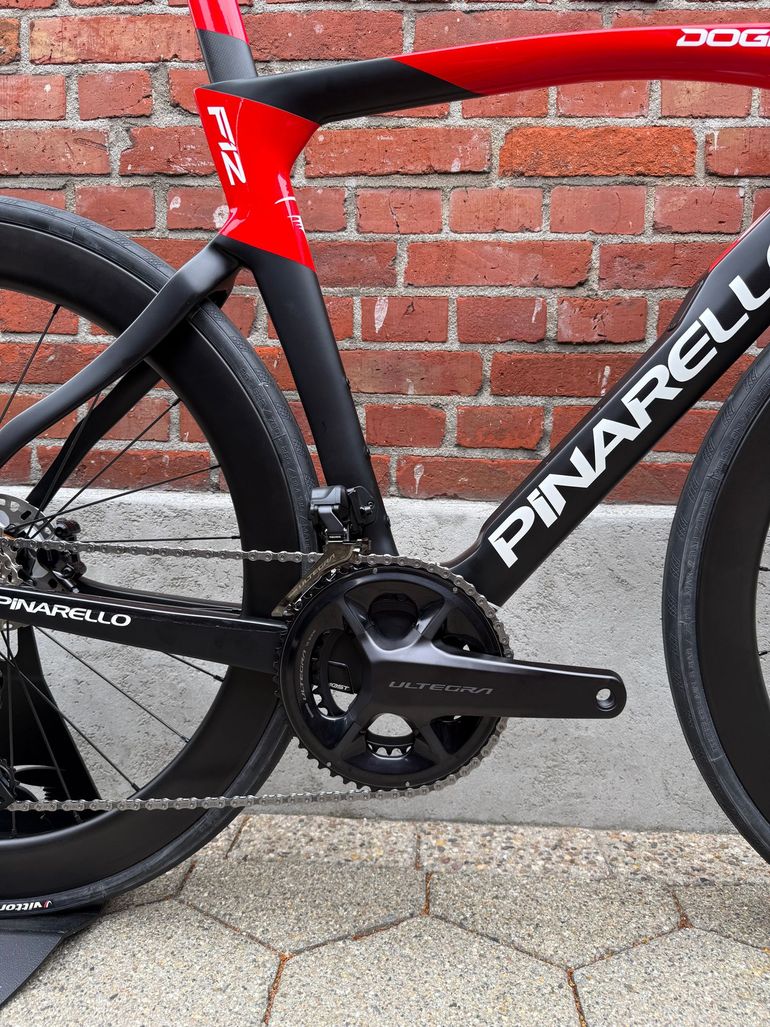 Used Pinarello Dogma Shimano Ultegra Di2 2024 Road & Gravel, Black — image 3 of 15