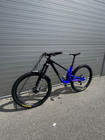 Used Forbidden Dreadnought XT 2022 Frameset 2022 MTB