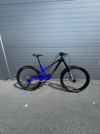 Used Forbidden Dreadnought XT 2022 Frameset 2022 MTB