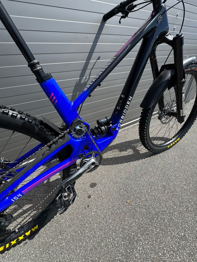 Used Forbidden Dreadnought XT 2022 Frameset 2022 Mountainbike, Black, 29 — image 3 of 3