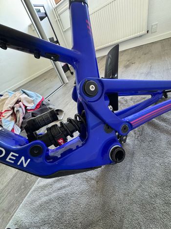 Forbidden Dreadnought XT 2022 Frameset 2022 Mountainbike usato, Nero — immagine 3 di 34
