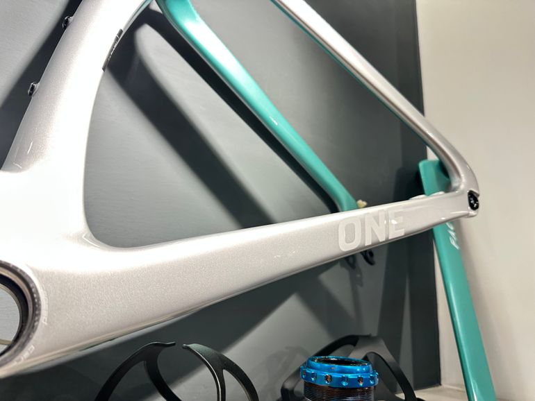 Used Factor ONE - Frameset Premium 2026 Frameset 2026 Road & Gravel, Light Gray — image 6 of 6