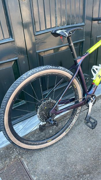 Rebel Custom Shimano XTR 2023 Mountainbike de segunda mano, Morado — imagen 2 de 3